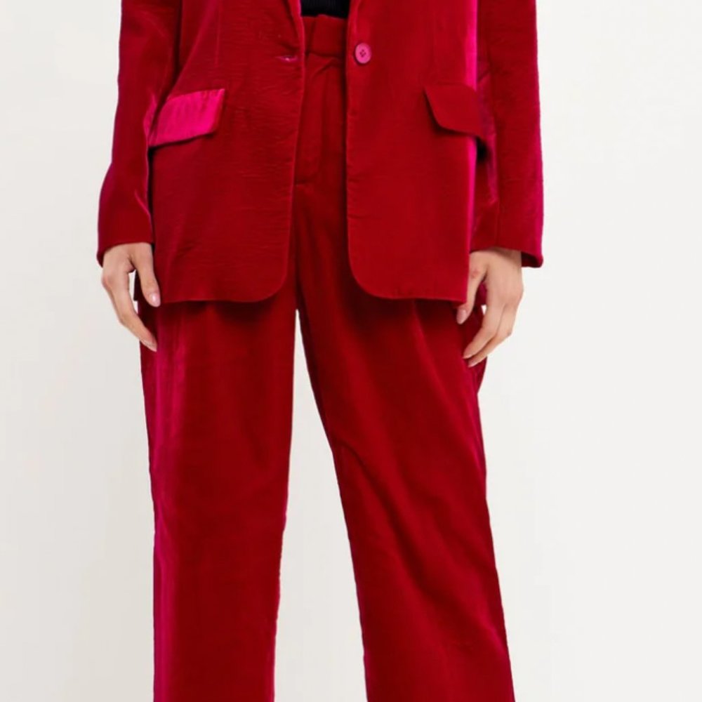 Endless Rose Pink/Fuschia Velvet Suit